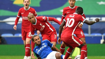Everton lên đỉnh Ngoại hạng Anh nhờ bí kíp ‘con ông cháu cha’