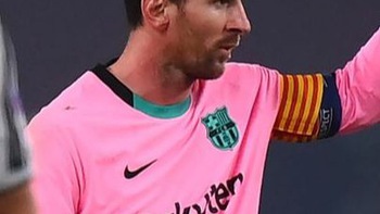 ‘Chủ tịch’ Messi đã thể hiện bản lĩnh trước Juventus