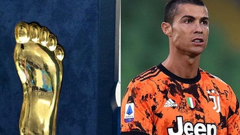 Ronaldo giành giải ‘bàn chân vàng’