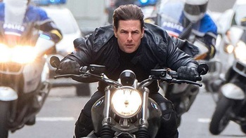 Tom Cruise quát mắng nhân viên đoàn phim vi phạm cách ly mùa COVID