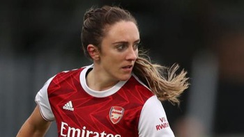 Pha câu giờ ‘IQ vô cực’ của nữ cầu thủ xinh đẹp Arsenal