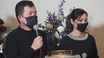 Hàn Thái Tú bật clip con gái đàn hát tại tang lễ Vân Quang Long