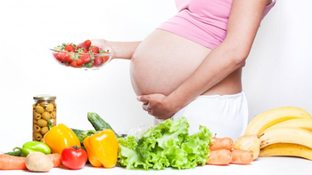 Có nên ăn chay trong lúc mang thai?
