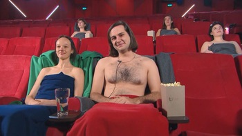 Rạp phim ở Úc mời khán giả ‘nude’ khi xem phim