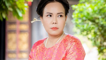 Việt Hương trở lại màn ảnh với vai bà hội đồng ác không ai bằng