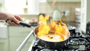 Tại sao nấu bếp gas không tốt cho sức khỏe?