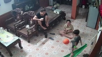 'Cháu nó ở nhà ngoan lắm'