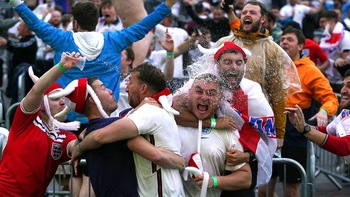 Người Anh ký đơn đòi nghỉ làm nếu vô địch Euro 2020