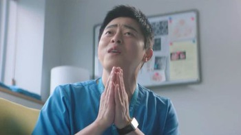 Từ 'Hospital Playlist 2', hãy gọi Jo Jung Suk là danh hài đi thôi!