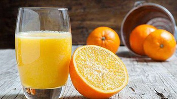 4 thời điểm không nên uống nước cam vì sẽ gây độc cho cơ thể