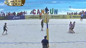 Pha phát bóng chuyền bãi biển siêu dị khiến đối thủ bó tay (P2)