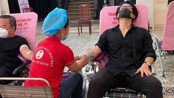 Netizen phát hiện Hà Anh Tuấn lặng lẽ đi hiến máu nhân đạo