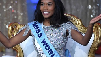 Chung kết Miss World 2021 bị hoãn vào giờ chót vì Covid-19