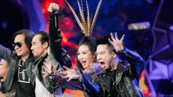 Những biểu cảm hài hước của dàn HLV 'Rock Việt'