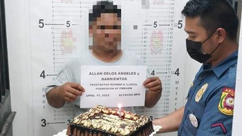Tội phạm được cảnh sát tặng bánh kem ngày sinh nhật