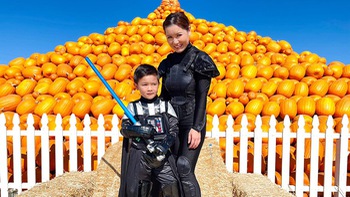 Ảnh vui sao Việt 18-10: Con trai Đan Trường hóa trang trước thềm Halloween