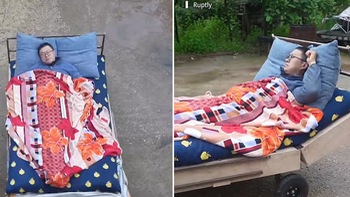 Người đàn ông thiết kế giường tự động cho người ngủ nướng