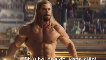Ngã ngửa với sự thật cảnh Chris Hemsworth khỏa thân trong 'Thor: Love and Thunder'
