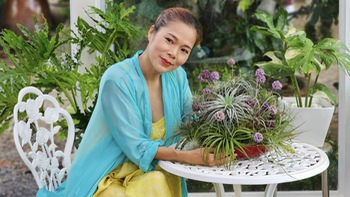 Nữ ca sĩ có tuổi thơ cực nhọc thành ‘đại gia làm nông' giữa Sài Gòn