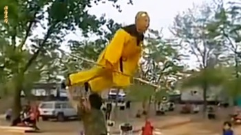 Hậu trường cảnh Tôn Ngộ Không bay nhảy trong 'Tây Du Ký 1986'