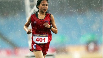 Nữ VĐV 'vừa chạy vừa khóc' ở SEA Games 32 là khoảnh khắc tuyệt vời của thể thao thế giới 2023