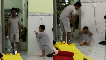 Bé trai ăn vạ vì núp tường hù mà bố không giật mình