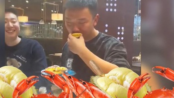 7 người đi ăn buffet 'ngốn sạch' 300 con cua biển, 50 quả sầu riêng