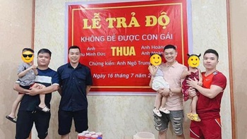 Ảnh vui 27-7: Lễ trả độ 'không đẻ được con gái'