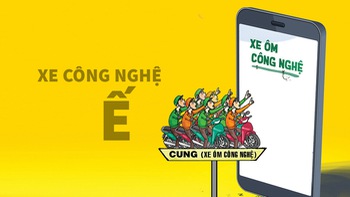 Xe ôm công nghệ mắc võng ngủ trong app