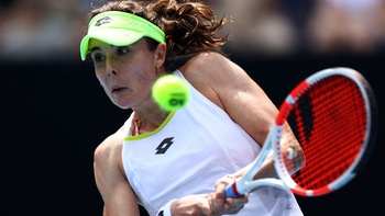 Alizé Cornet muốn giải nghệ khi thua sốc ở ngày lập kỷ lục Grand Slam