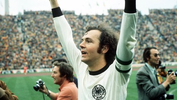 Video tóm tắt sự nghiệp của 'hoàng đế' Beckenbauer