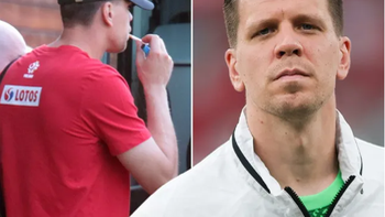 Tân thủ môn Barca Szczesny bị chỉ trích vì không bỏ thuốc lá