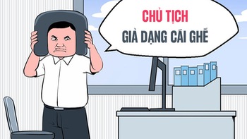 Sếp cải trang thành cái ghế để theo dõi nhân viên