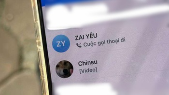 Ảnh vui 25-12: Con trai cưng và con... 'chai nước tương' của mẹ