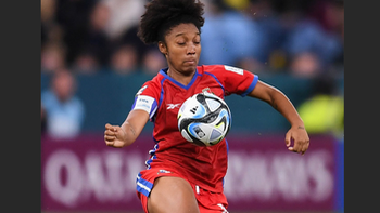 Nữ cầu thủ Panama đòi bỏ đội tuyển vì lý do khó đỡ