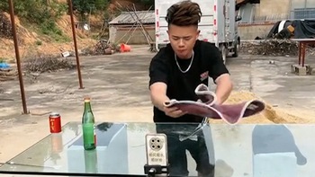 Lật tẩy màn ảo thuật livestream của chàng trai Trung Quốc