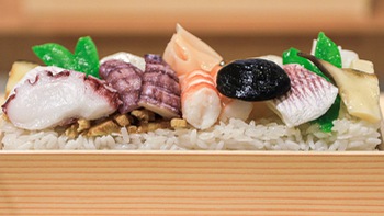 Sushi Nhật Bản có phải bắt nguồn từ Việt Nam không?
