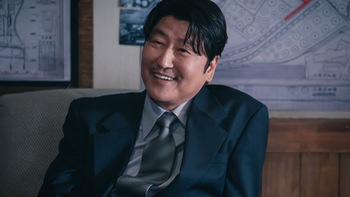 Song Kang Ho lần đầu đóng truyền hình, màn ảnh phim Hàn tháng 5 giật gân và kinh dị