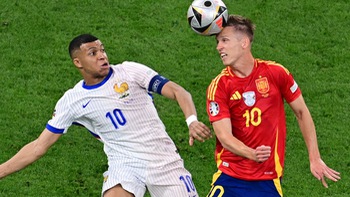 Mbappe bất ngờ không đeo mặt nạ đá bán kết Euro 2024