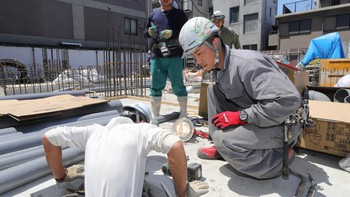 Xuất khẩu lao động: Nhìn vào những hỏng hóc ở gốc