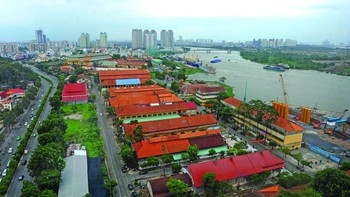 Nghĩ về chiến lược phát triển công nghiệp biển