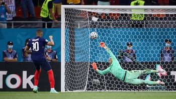 EURO 2020: Khi cảm xúc ở cực điểm