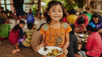 Nhận diện người nghèo