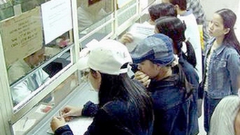 Tăng học phí sẽ kéo dài ranh giới bất công