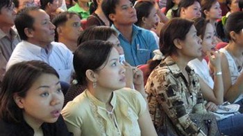 Cần một ủy ban chứng khoán mạnh mẽ: Đầu tiên là nguyên tắc độc lập