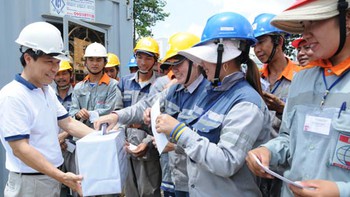 Góp sức bảo vệ chủ quyền đất nước