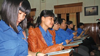 Nhắn tin vì Trường Sa
