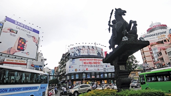 Ô nhiễm... quảng cáo
