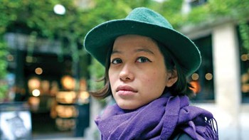 Ở Paris, tiệm sushi và Trương Quế Chi