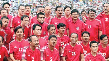 Phe "áo đỏ" thân Thaksin đến Siem Reap